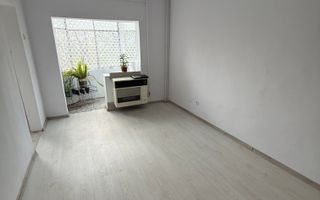 Garsoniera , 27 mp utili - zona Bartolomeu - Poză 2