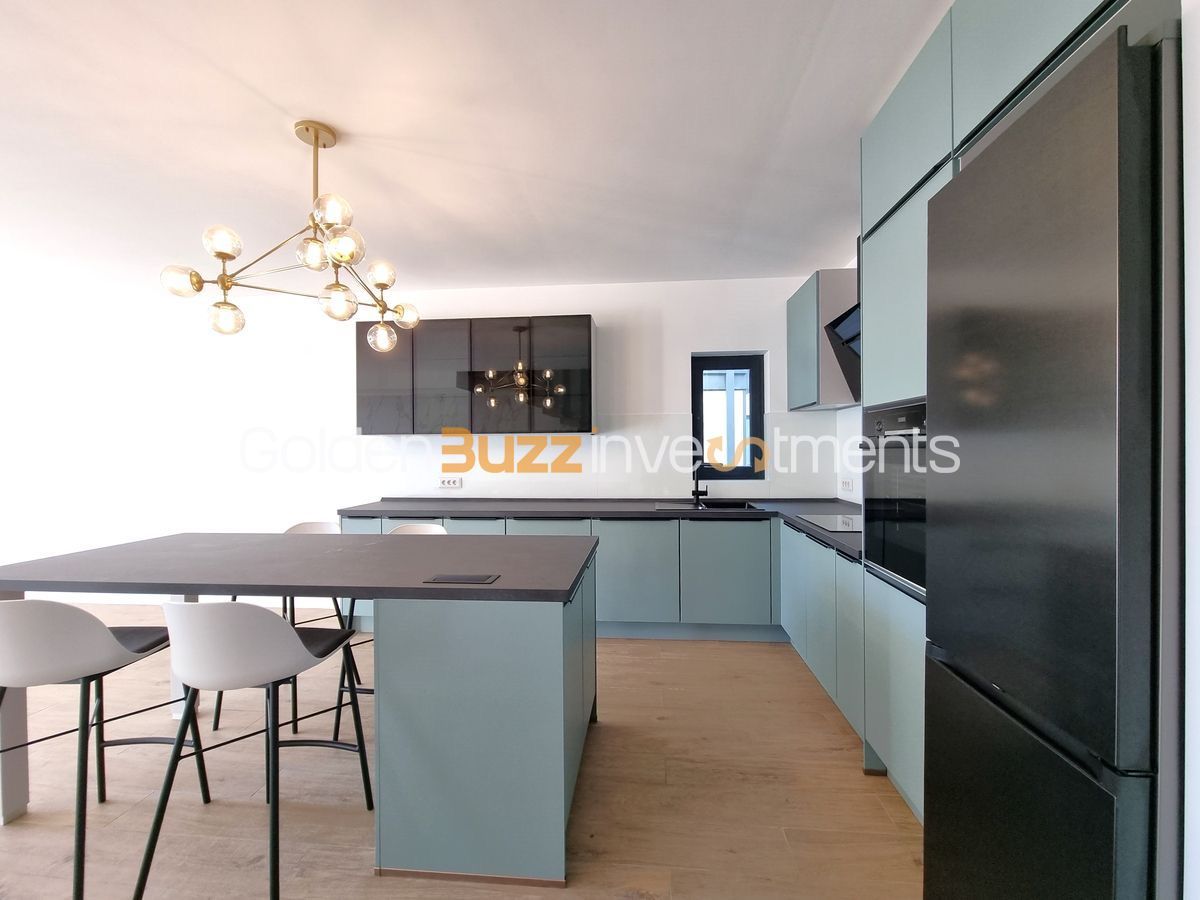 Vila de inchiriat 4 camere Jollie Ville - Poză 4