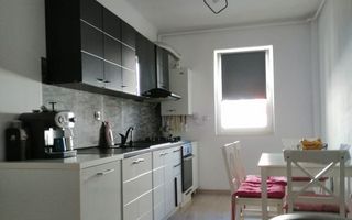 Apartament 2 camere, Baciu, 44 mp, balcon, parcare, ideal investitie. - Poză 4