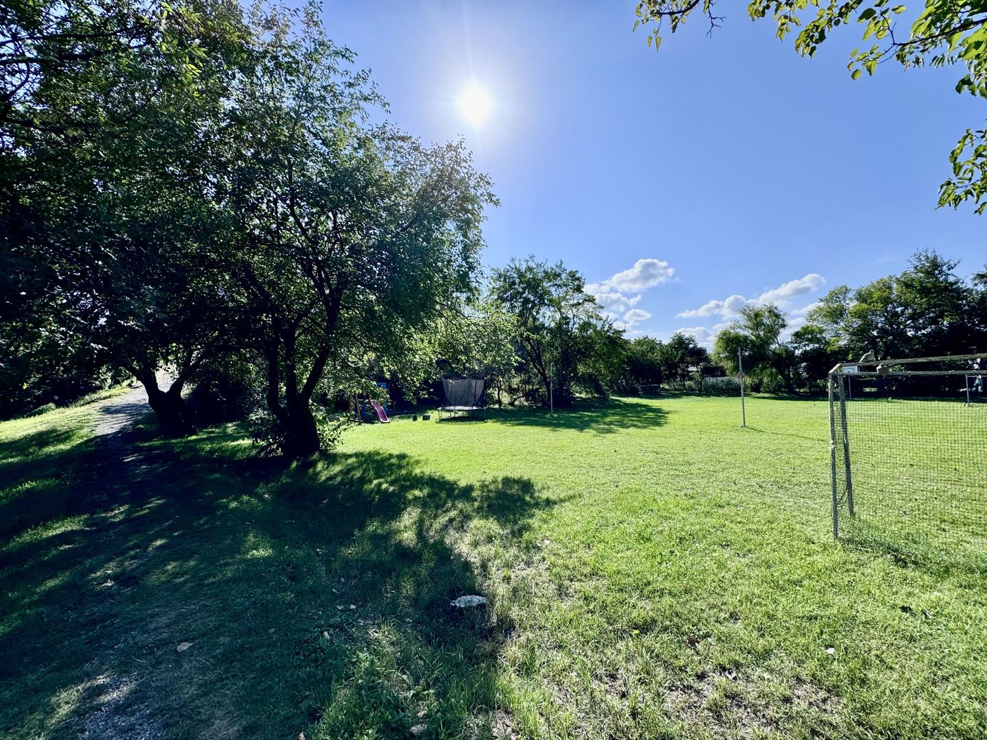 Hotel 20 camere Delta Dunarii 50 m deschidere teren 6000 mp acces auto - Poză 65