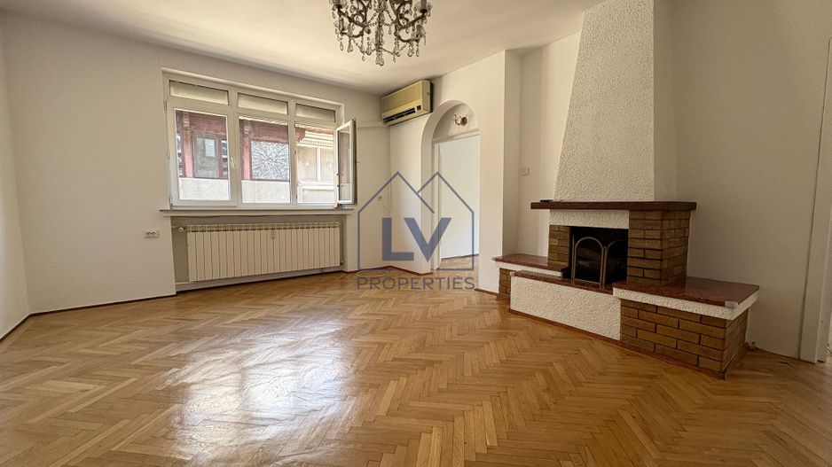 INCHIRIERE APARTAMENT 4 CAMERE | ZONA FLOREASCA - Poză 1
