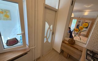 o camera, balcon, Ultracentral, Piata Stefan cel Mare, Teatru - Poză 7