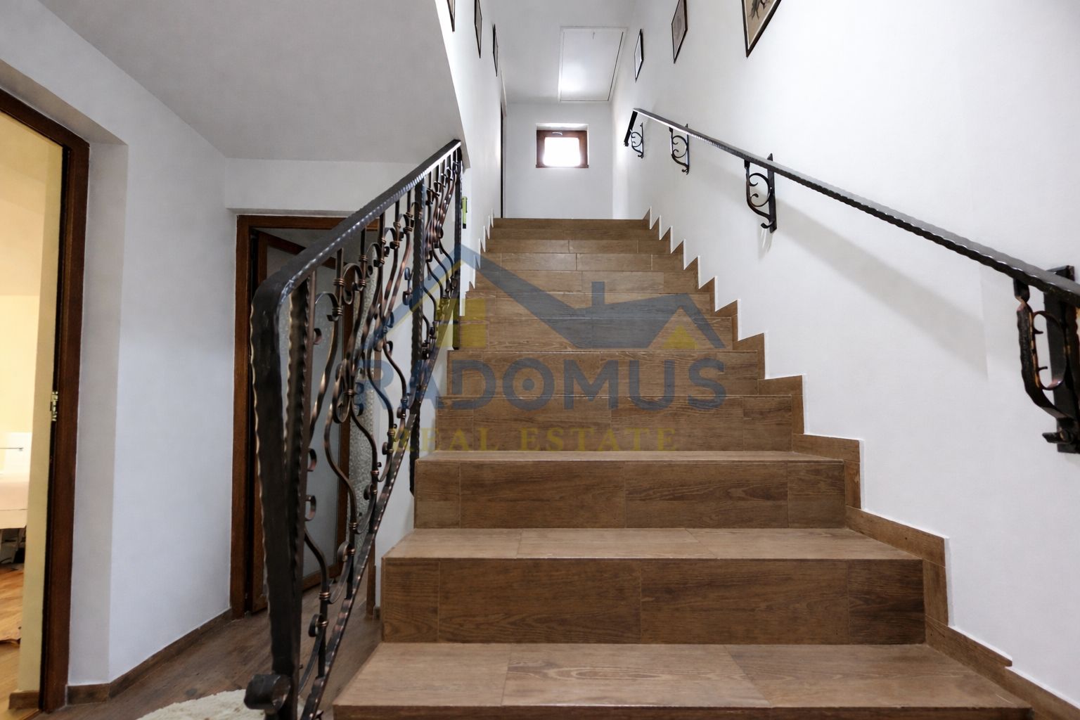 Casă de închiriat  Păulești – Mobilată - Utilata 3 cam - 2 bai -433 mp - Poză 11