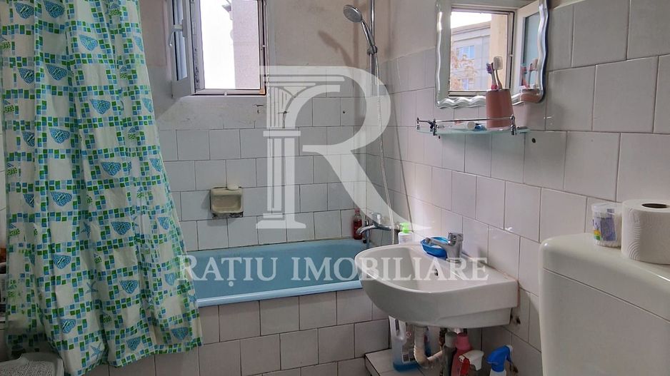 Apartament cu 3 camere | Xenopol | Oradea - Poză 6