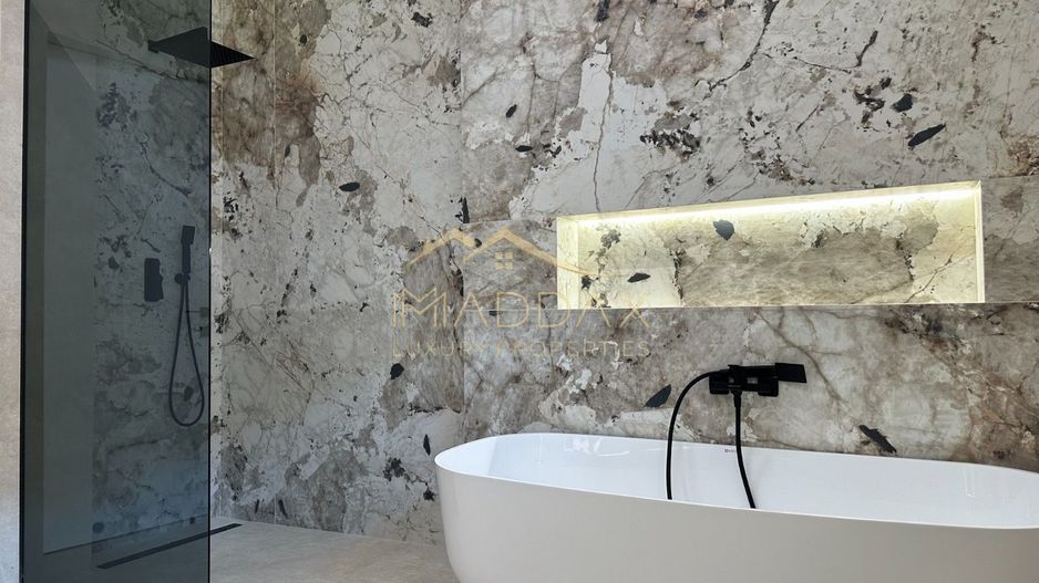 Vila individuala *432mp* + curte // 6 locuri Parcare / Pipera-Tunari - Poză 17