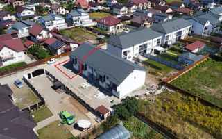 Casă însiruită cu 4 camere și curte proprie – Cartier Izvor, Str. Salc - Poză 19