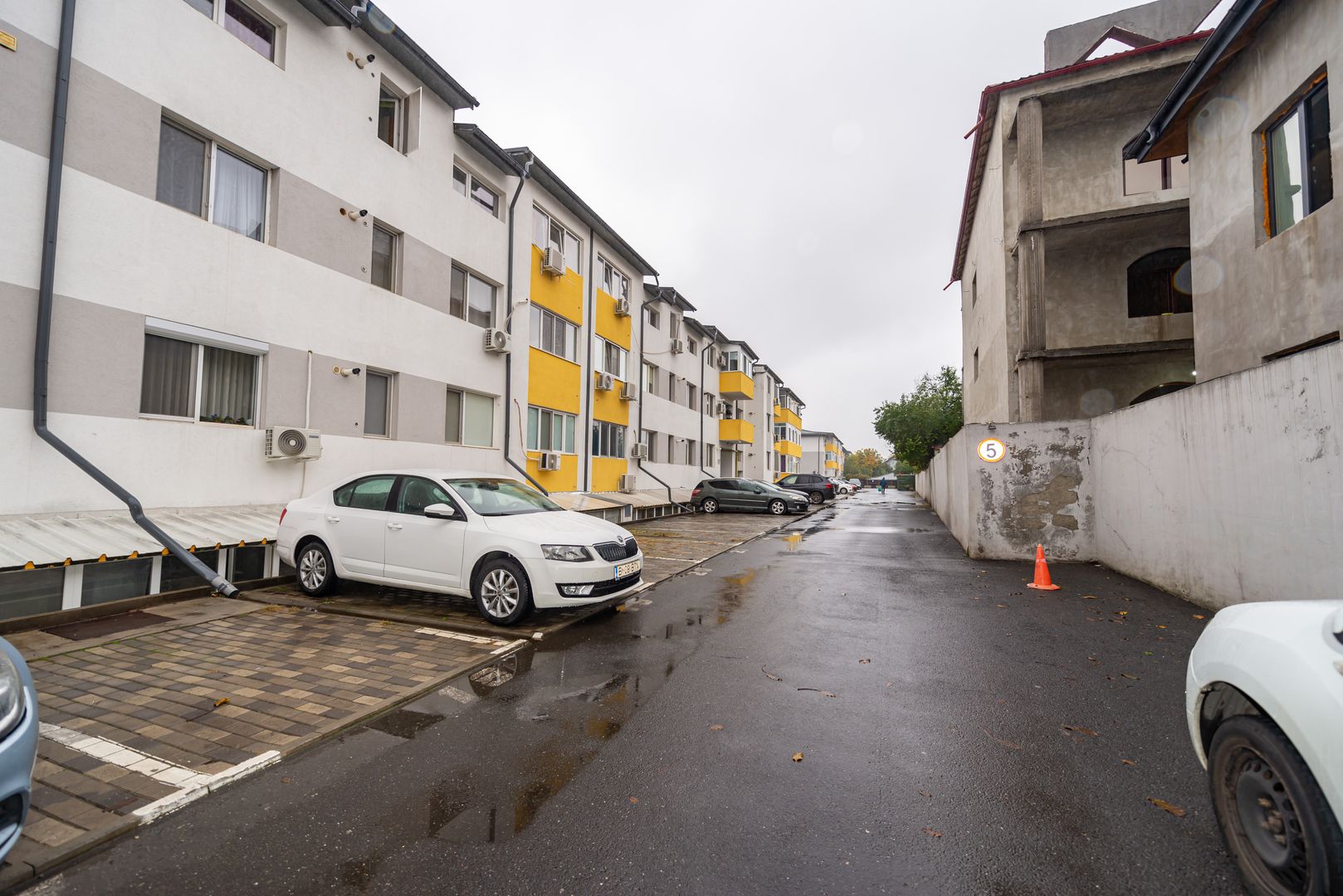 Apartament modern cu 3 camere, bloc nou 2017 I Rahova - Poză 8