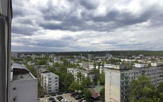 Apartament 3 camere de vânzare – Podu Roș, aproape de Palas - Poză 3