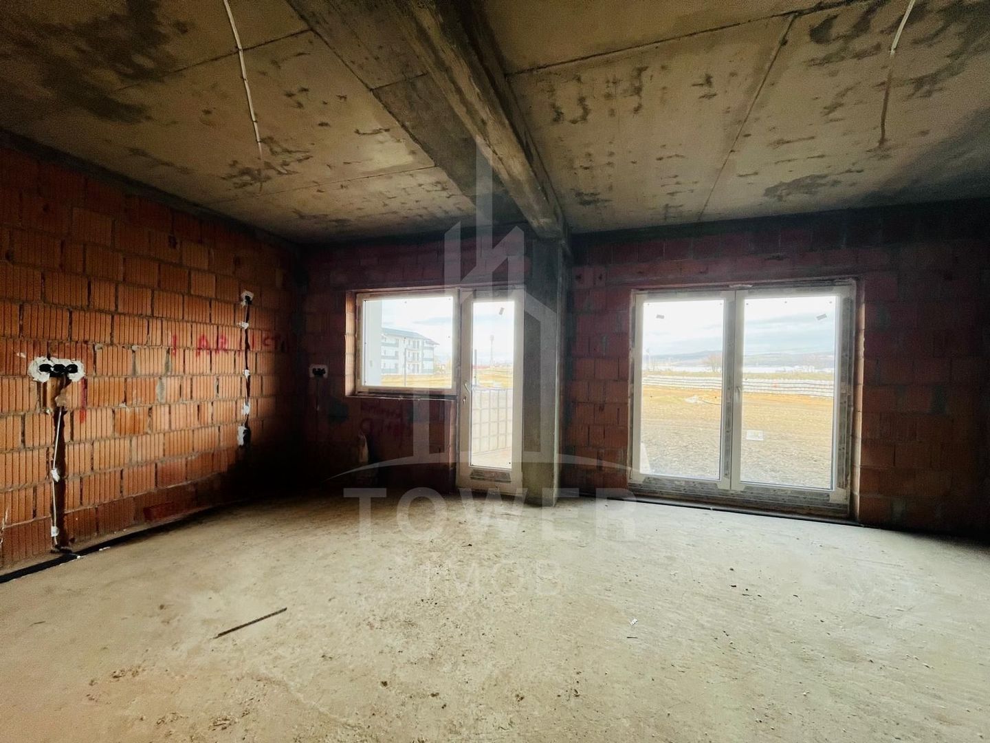 Casa individuală 4 camere-Selimbar - Poză 4