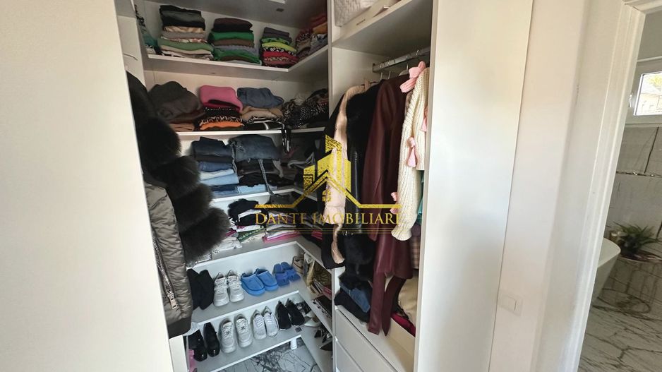 Casa individuala, 5 camere, mobilata lux, utrafinisata, Chinteni - Poză 22
