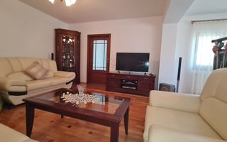 Vila impozanta in zona linistita la 15 minute de capitala! - Poză 15