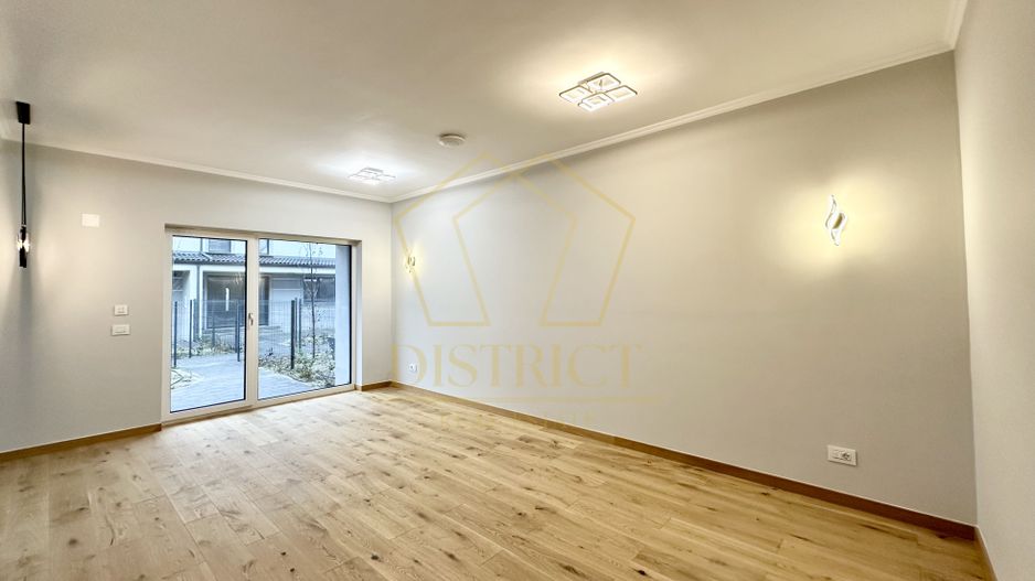 Case insiruite cu 4 si 5 camere | Sacalaz - Poză 1