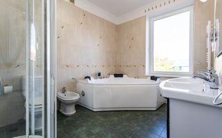 Vânzare, casă, 5 camere, str. Basarabilor, Buiucani - Poză 9