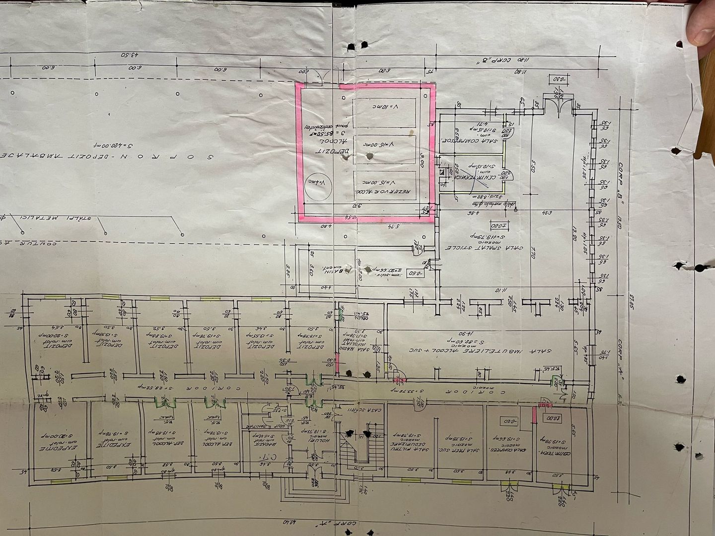 Proprietate versatila fost camin muncitori + teren loc.Batar jud Bihor - Poză 7
