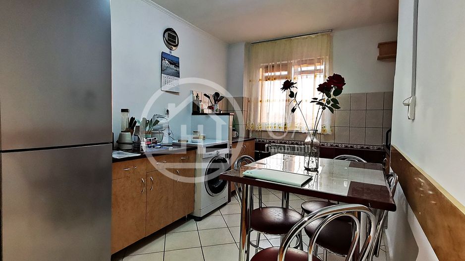 Apartament de vânzare cu 3 camere tip AN în zona Dacia, Oradea - Poză 10