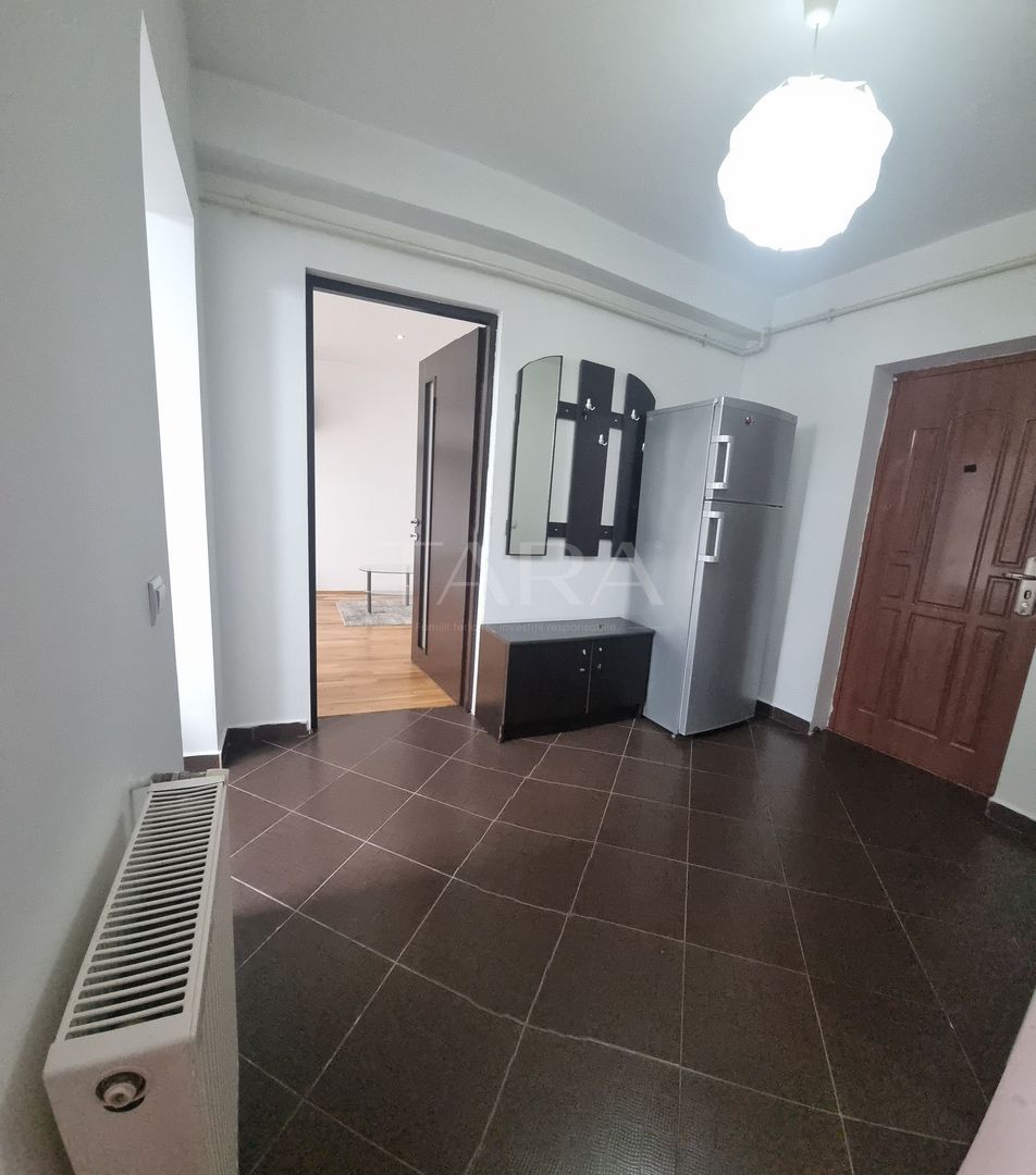 Apartament cu 2 camere în Florești, strada Florilor – mansardă înaltă. - Poză 3