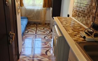 # închiriez camera camin 12 mp wc dus în casa zona bularga - Poză 1