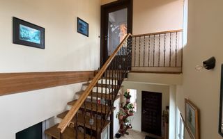 Apartament 2 camere, decomandat, cu intrare separată, la casa - Poză 10