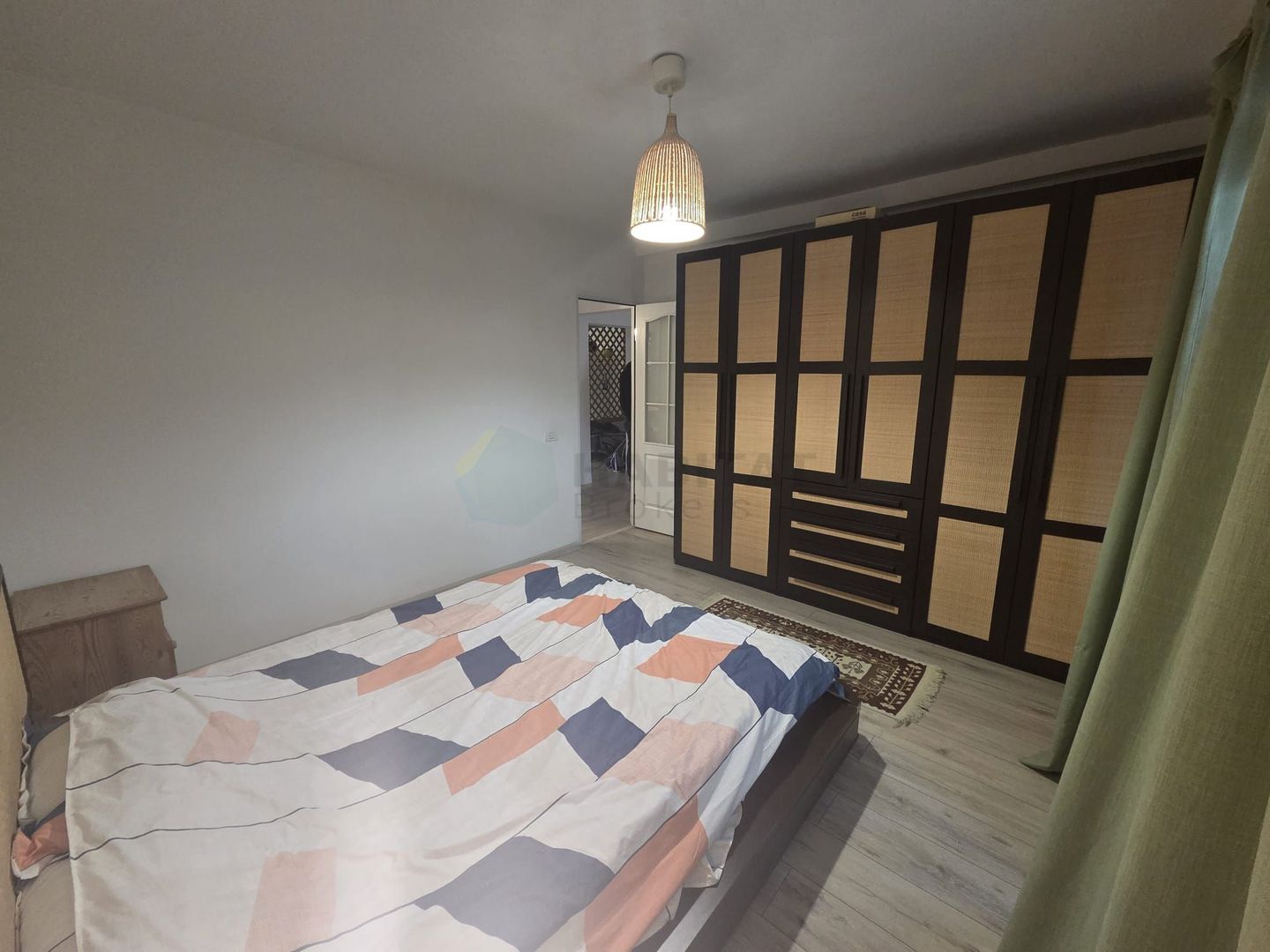 Apartament de vânzare – 3 camere/ Zona 13 Septembrie / Parcul Sebastian - Poză 15