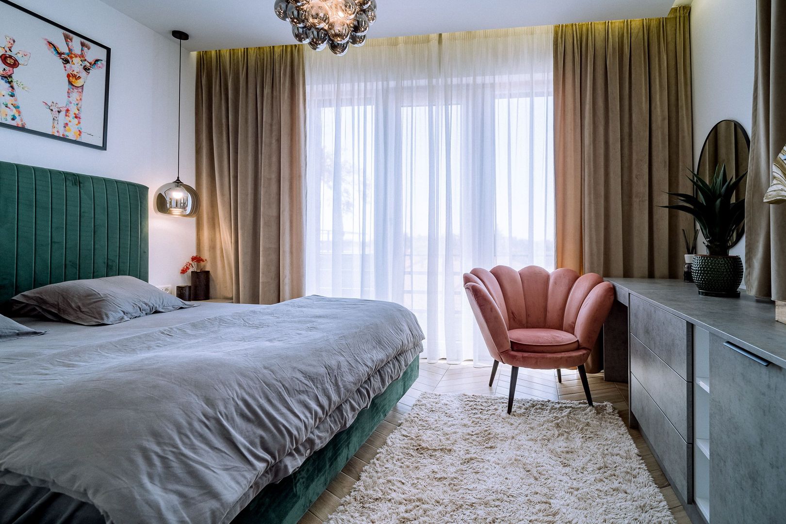 Penthouse 4 camere, ultracentral, Oradea. 800 000 E + TVA. Comision 0 - Poză 18