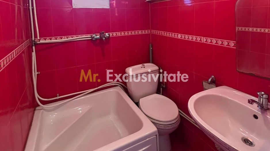 🏡 Oază de liniște! Casă cochetă cu foișor și curte – Mărăcineni - Poză 11