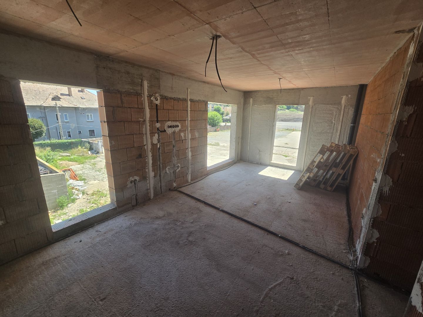 Apartamente in bloc NOU cu 2  camere zona GH.Doja - Poză 13