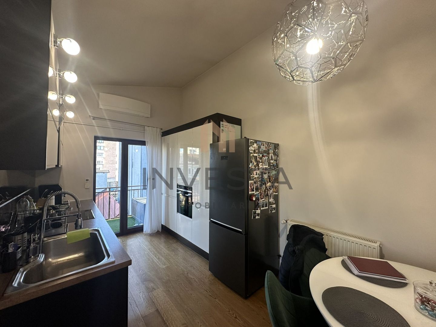 Apartament 4 camere cu 4 balcoane si 2 parcari zona Dorobantilor! - Poză 8