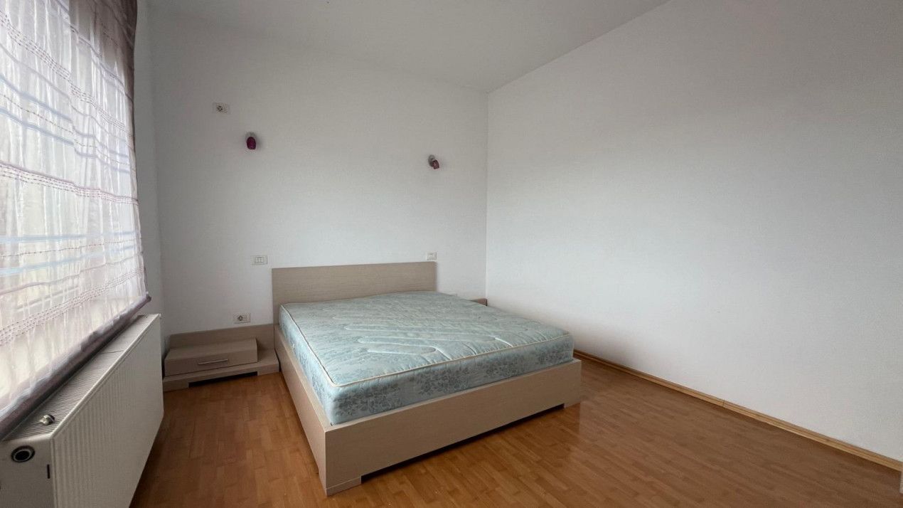 Techirghiol - Vila cocheta P+1 situata la drumul national, in perfecta stare. - Poză 13