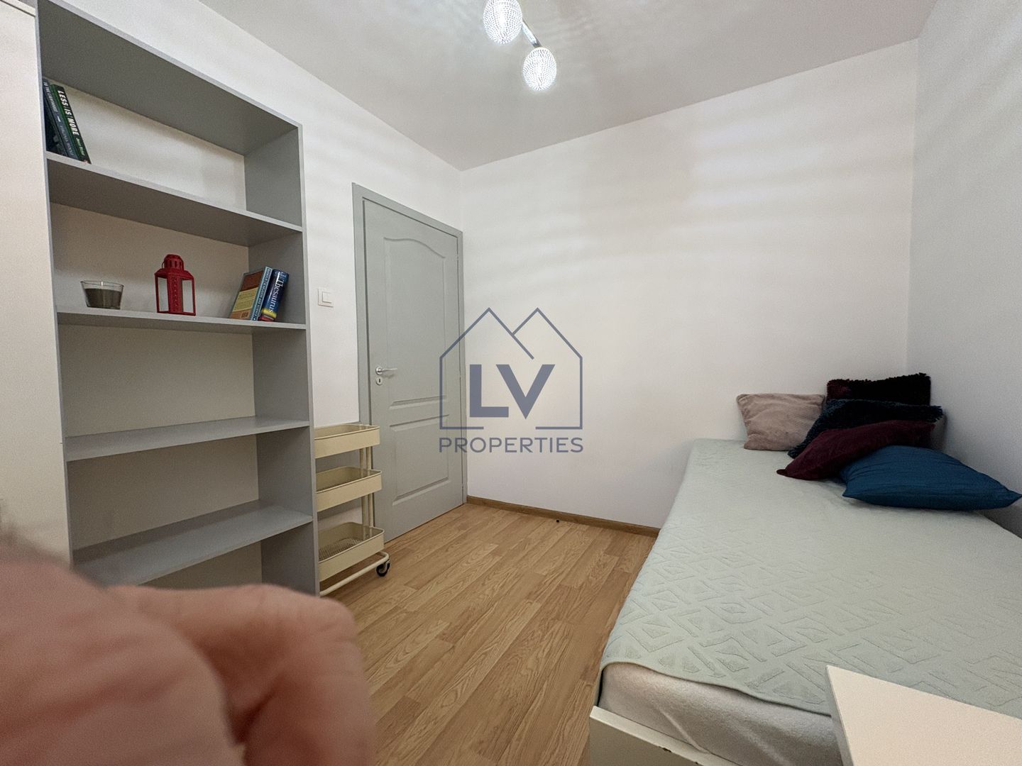 INCHIRIERE APARTAMENT 3 CAMERE | ZONA FLOREASCA - Poză 6
