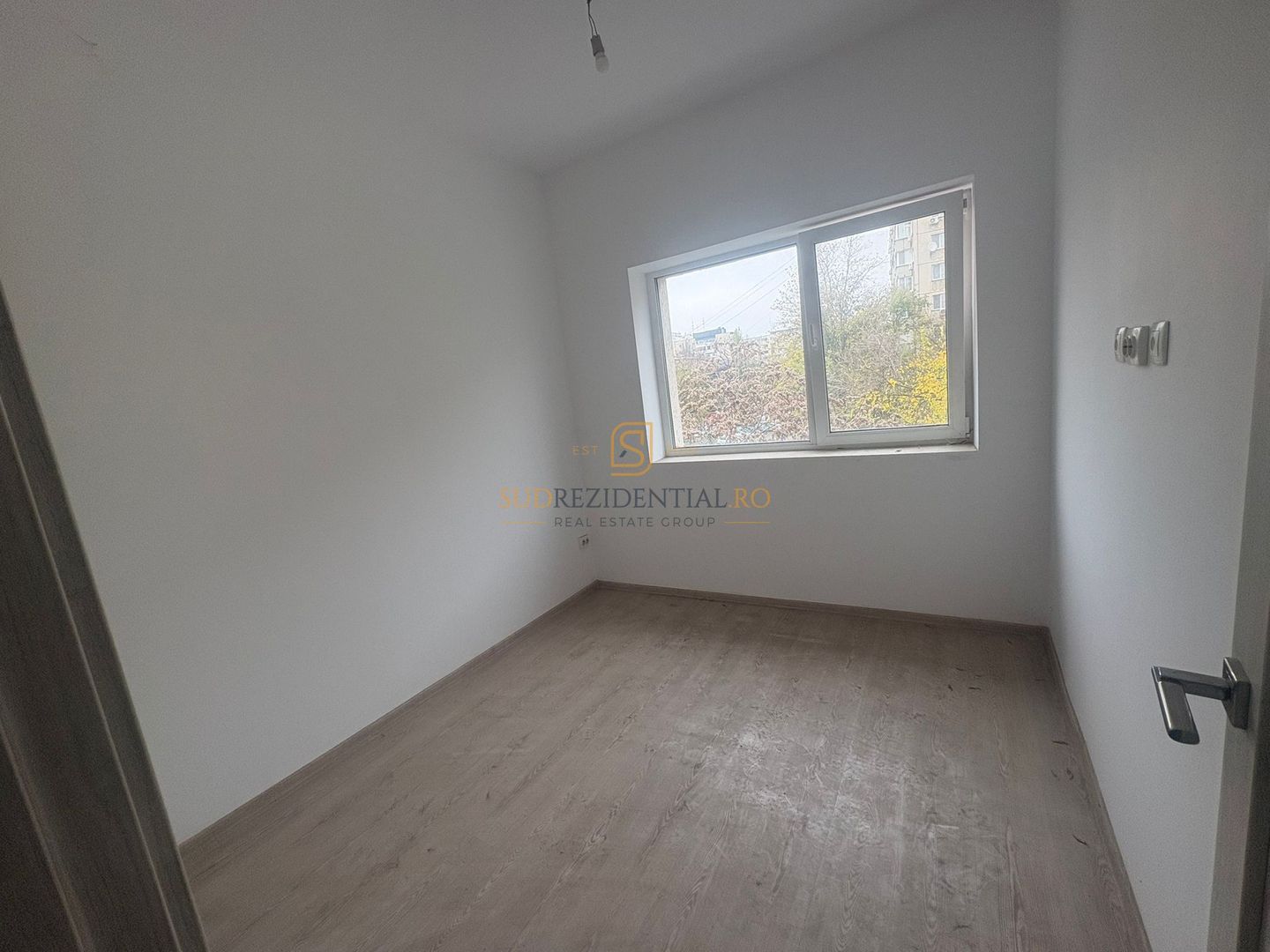 Apartament cu 2 camere de vânzare, 2/3, bloc nou, Rahova, Comision 0% - Poză 3