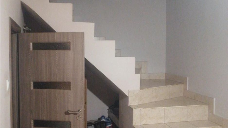 BRASADAS vinde casa din cărămidă cu 2 cam. zona Baritiu. - Poză 9