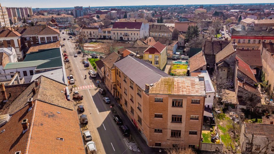 Spații comerciale de închiriat zonă Ultracentrală - Poză 1