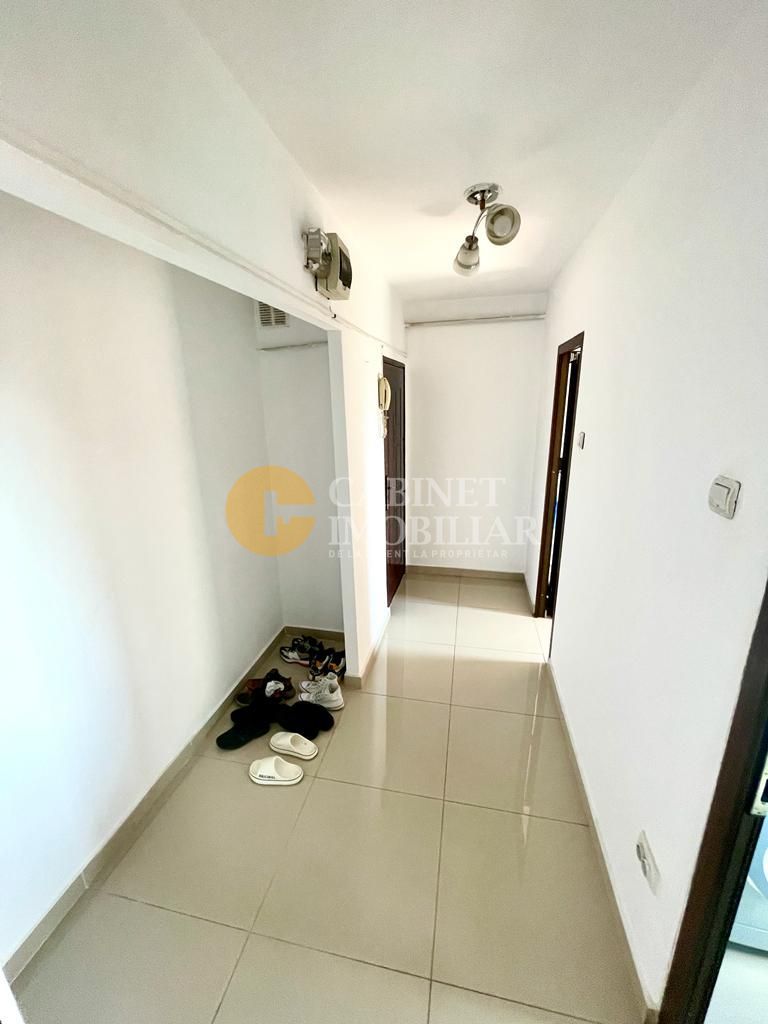Apartament cu 2 camere - Bloc Fara Risc - zona Podu Ros - Poză 6