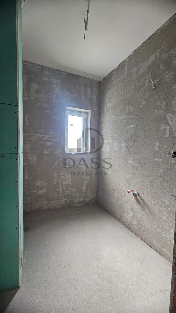Apartament 3 camere 2 bai camara pe balcon si loc parcare Selimbar - Poză 6