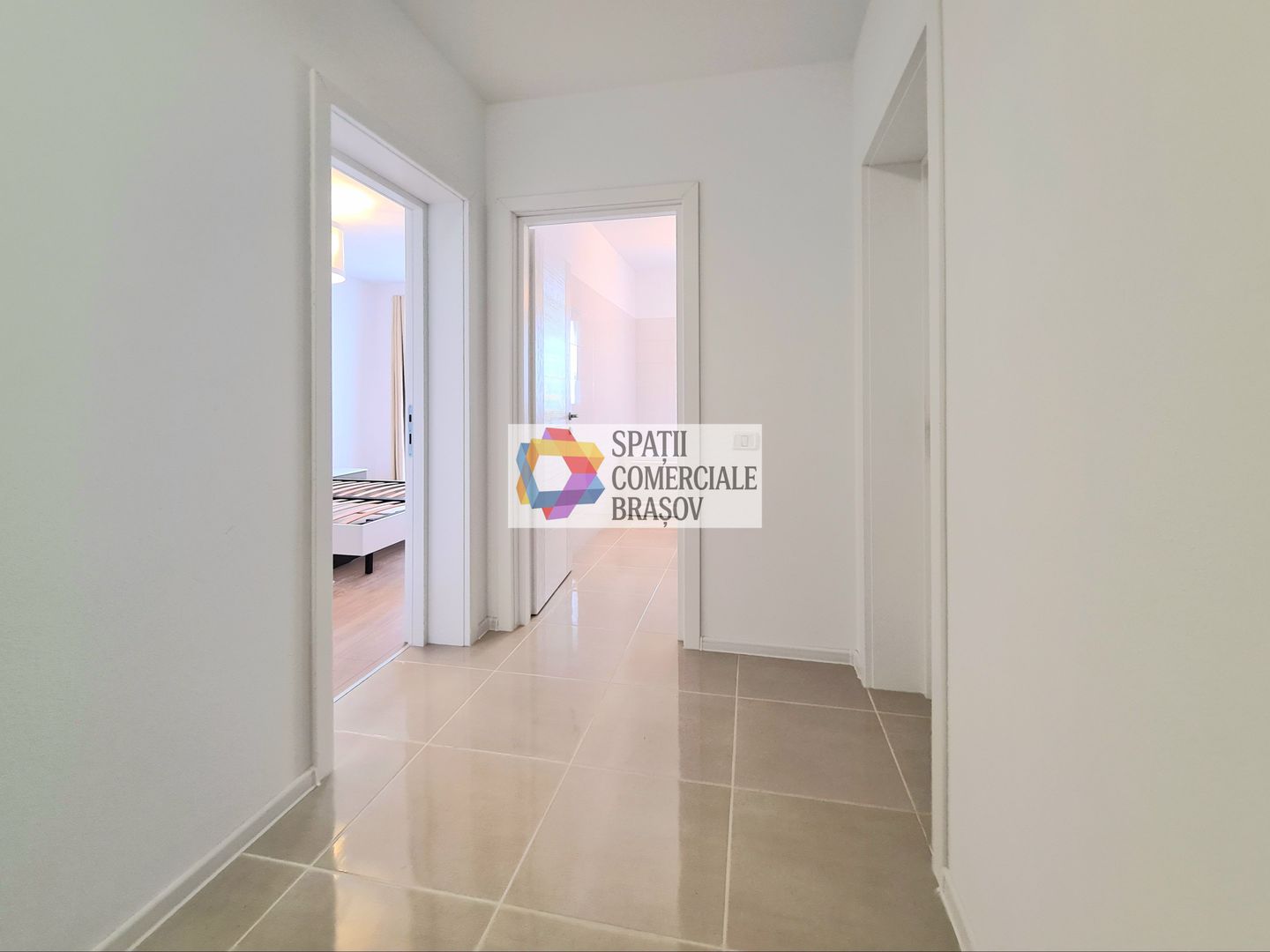 Apartament doua camere de vanzare - Sub Cetate - Sânpetru - Poză 14