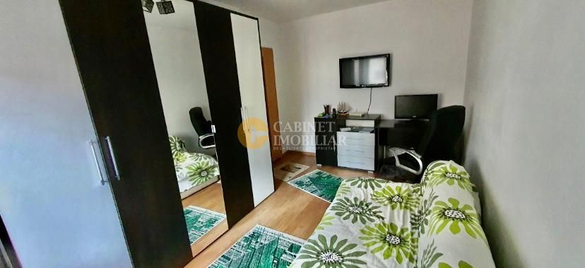 Etaj 1 Apartament 2 Camere Decomandat Bloc Fara Risc 1984 - Poză 2