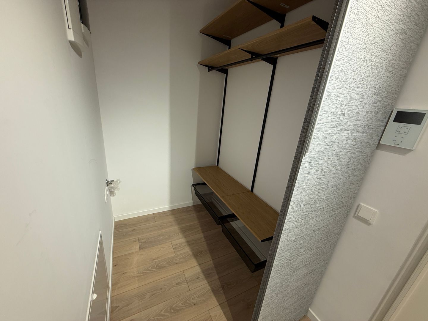 AP. 2 CAMERE- QUARTIER AZUGA, PARCARE SUBTERANA, CENTRALA, NEGOCIABIL - Poză 7
