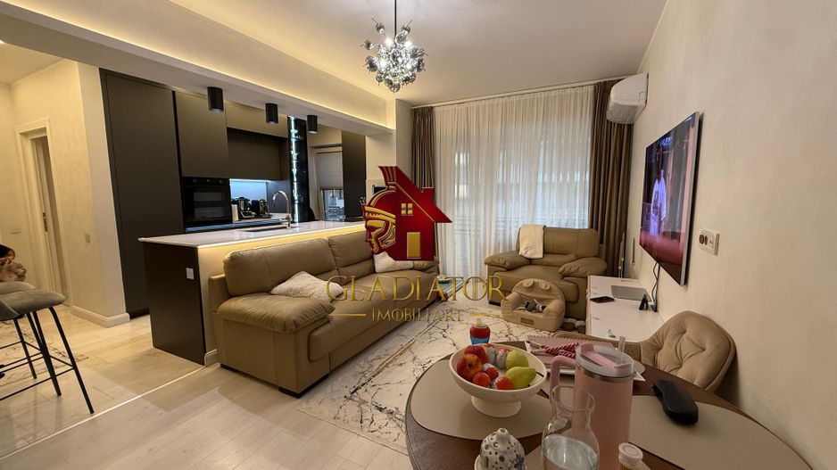 Apartament ultramodern Copou Royal Town et 9/11, 2 camere, 2 balcoane - Poză 1