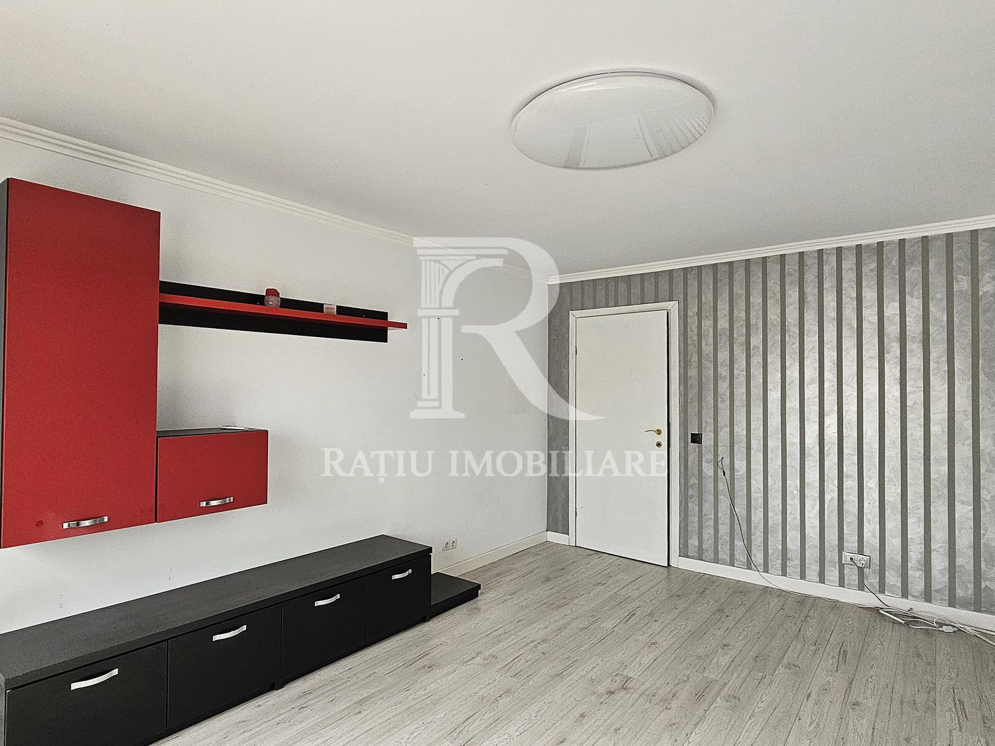 Apartament cu 2 camere | Parcare Supraterana | Dimitrie Cantemir | Oradea - Poză 4