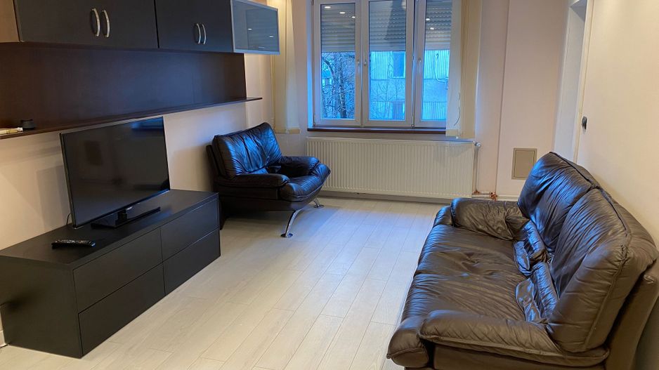 Complex-Studentesc | 4 Camere | Decomandat | Centrala Proprie. - Poză 2
