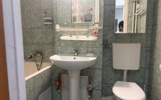 Apartament elegant cu doua camere, zona Straduintei-Obregia, 85.000€ - Poză 11