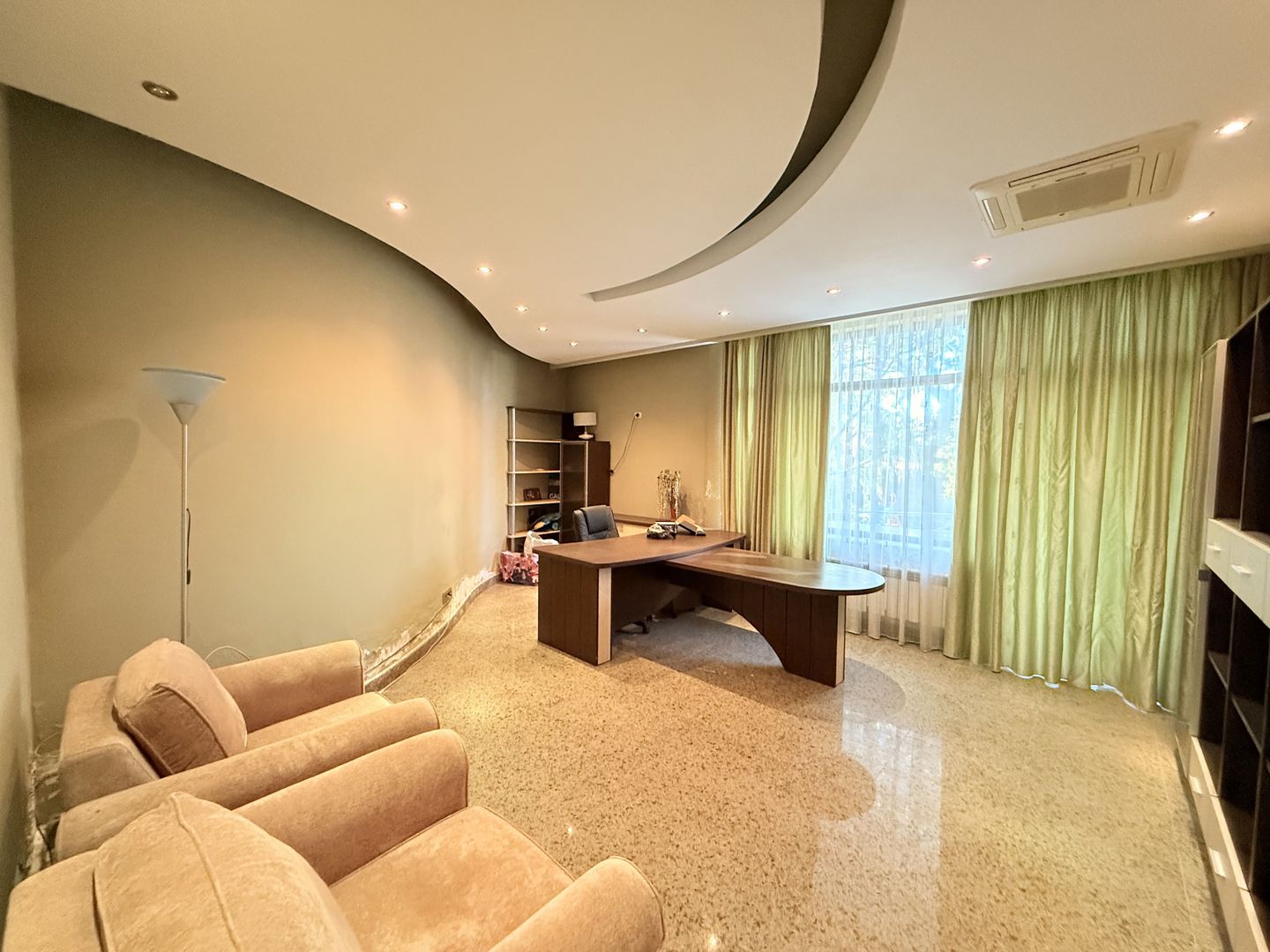 Duplex 14 camere Pantelimon Cernica 864 mp desfasurati - Poză 21