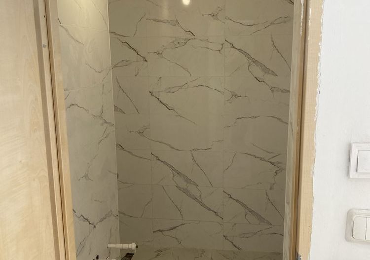 Apartament 2 camere de vânzare Lujerului Centrală Proprie - Poză 3