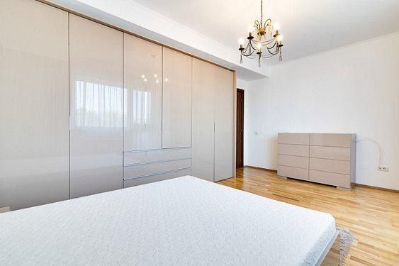 Închiriere apartament 4 camere 146mp | Parcare subterană | Boxă - Poză 13