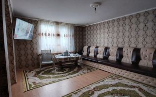 Va oferim spre vanzare casa in Floresti. - Poză 1