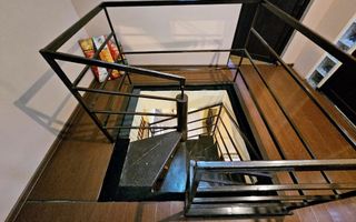 Vilă spațioasă, central, ideală pentru activități comerciale/birouri - Poză 15