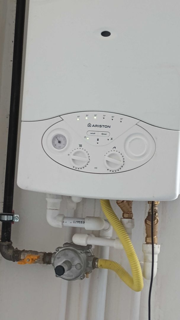 Garsoniera de 21 mp | Centrala Proprie | Etaj Intermediar | Dambul Rotund - Poză 6