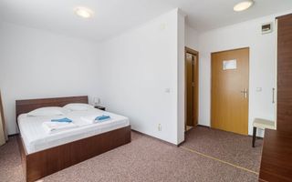 Pensiune & Complex rezidențial multifuncțional - Poză 5