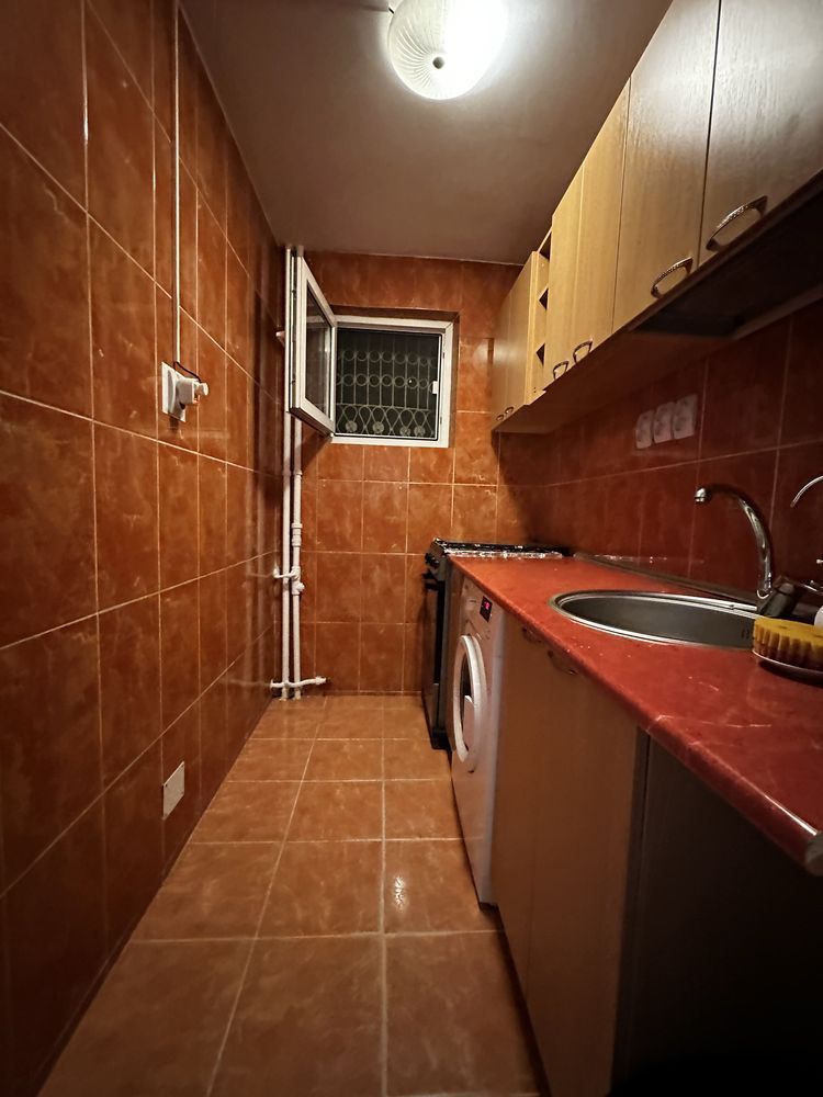 Apartament 2 camere renovatmobilate complet, langa Parc Drumul Taberei și metrou - Poză 3