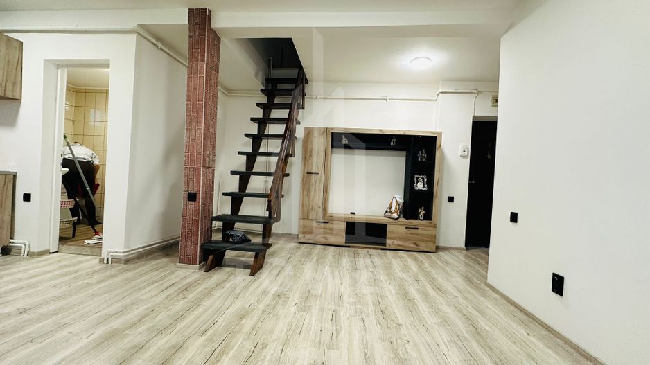 Mansarda recent renovată-Vasile Aaron - Poză 4